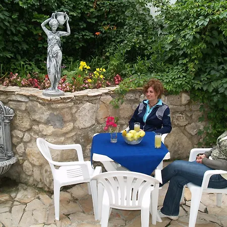 Victoria Ξενοδοχείο 3*