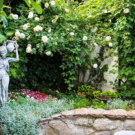 Victoria Ξενοδοχείο 3*